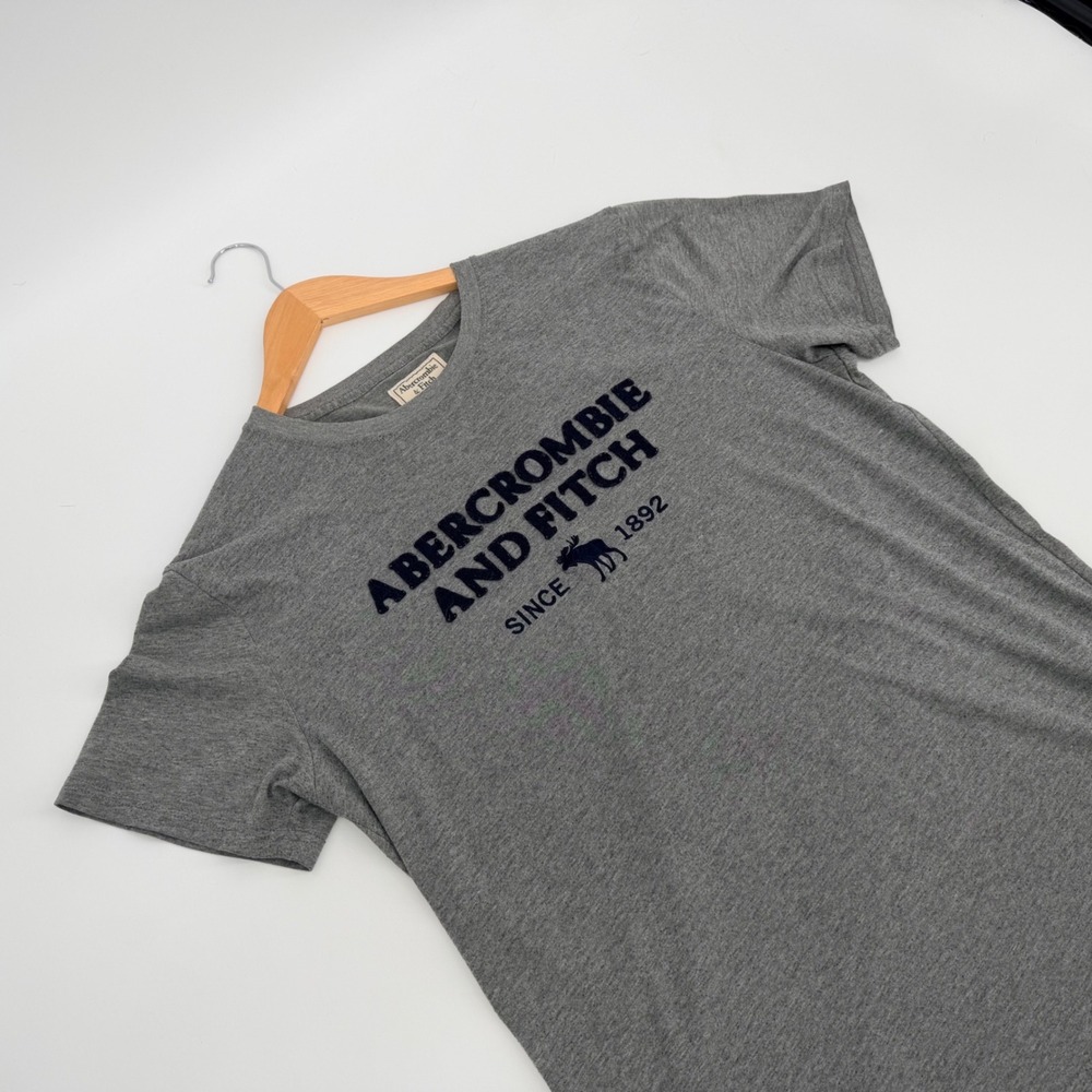 Abercrombie & Fitch Y2K Iconic Spellout Mens M Gray Logo Muscle Sleeve Tee Retro - Picture 6 of 11